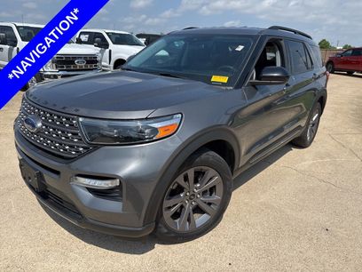 Certified 2022 Ford Explorer XLT w/ Equipment Group 202A