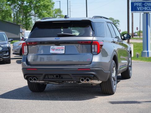 New 2026 Ford Explorer ST w/ Sun And Sound Package AWD/4WD image 3