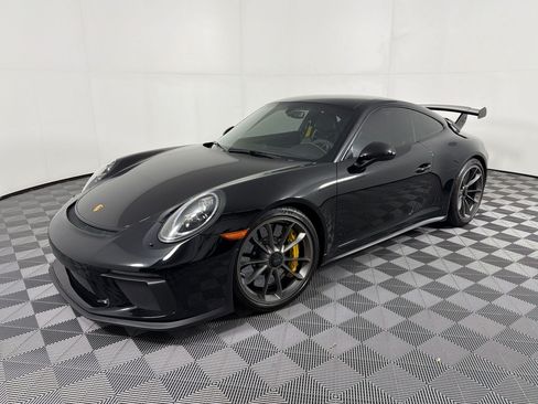 Certified 2019 Porsche 911 GT3 RWD image 1