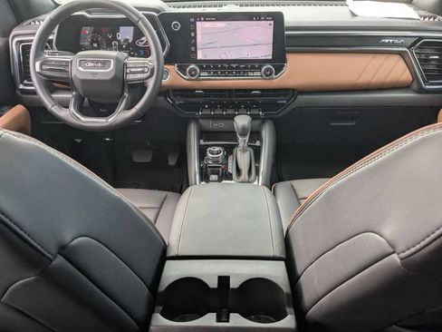 Used 2026 GMC Canyon AT4 w/ Technology Plus Package AWD/4WD image 23