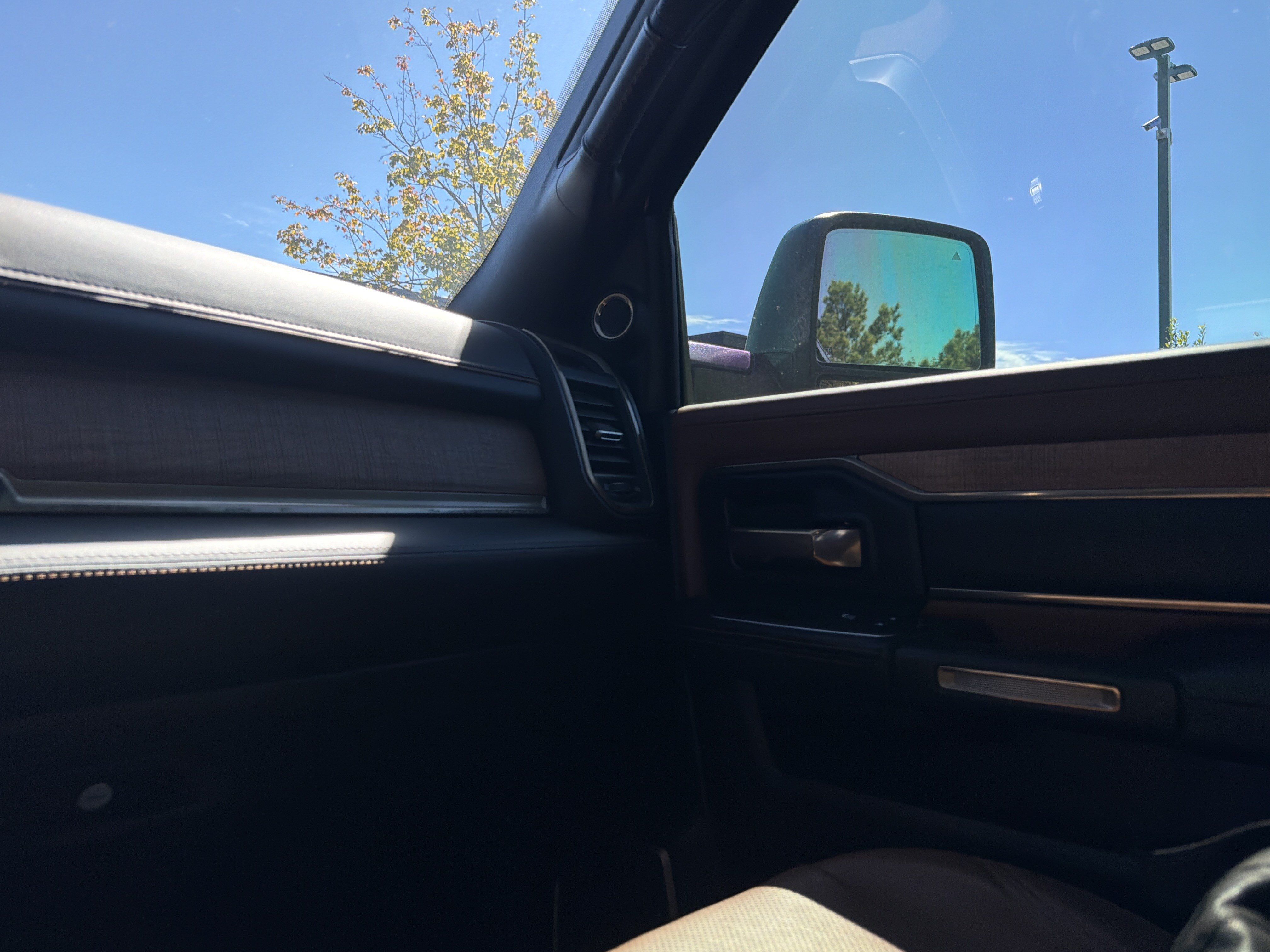 Used 2023 RAM 2500 Limited AWD/4WD image 22