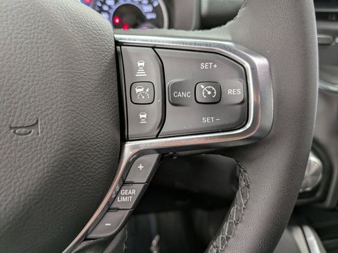 Used 2026 RAM 1500 Laramie AWD/4WD image 20