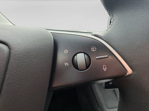 Used 2025 Tesla Model 3 Long Range RWD image 25