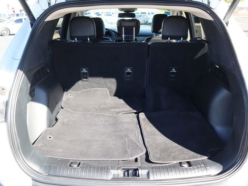 Used 2020 Ford Escape Titanium image 27