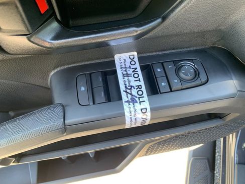 New 2026 Toyota Tacoma SR5 AWD/4WD image 12