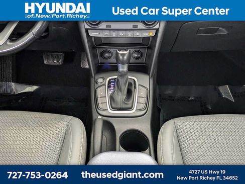 Used 2020 Hyundai Kona Limited FWD image 20