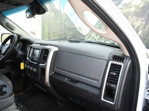 Used 2014 RAM 1500 Classic SLT w/ Protection Group image 24