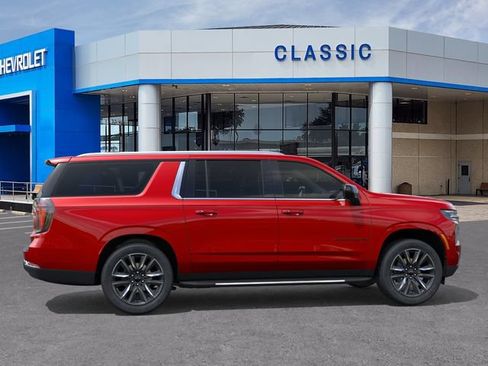 New 2026 Chevrolet Suburban LS RWD image 5
