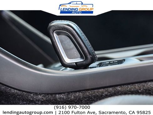 Used 2019 Volvo XC40 T5 Momentum image 19