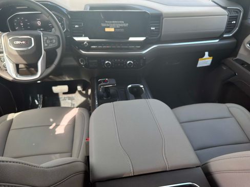 New 2026 GMC Sierra 1500 SLT AWD/4WD image 13