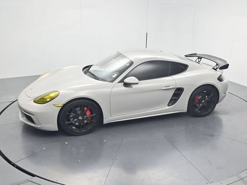 Used 2018 Porsche 718 Cayman S RWD image 43