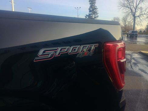 Used 2022 Ford F150 XLT w/ Equipment Group 302A High image 8