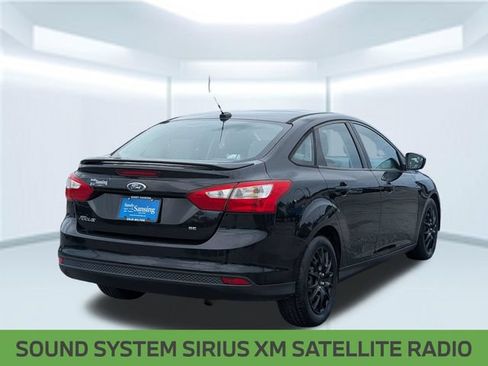 Used 2012 Ford Focus SE FWD image 5
