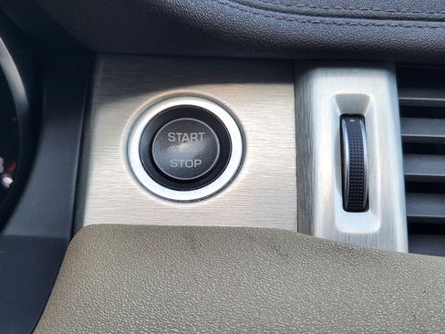 Used 2015 Land Rover Range Rover Evoque Pure Premium AWD/4WD image 31