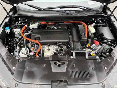 Used 2023 Honda CR-V Sport image 6