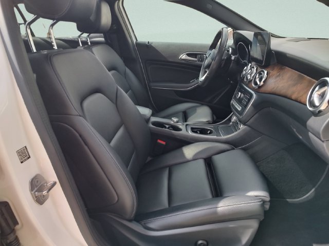 Used 2018 Mercedes-Benz GLA 250 image 29