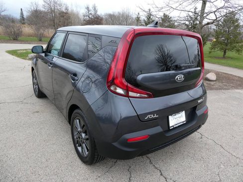 Used 2021 Kia Soul S FWD image 6