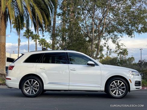 Used 2019 Audi Q7 3.0T Premium Plus image 3