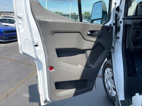 Used 2022 Ford Transit 350 XLT RWD image 13