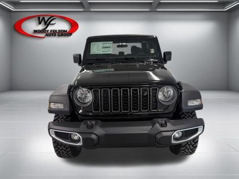 New 2026 Jeep Gladiator Sport image 2