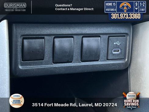 Used 2024 Toyota Corolla Cross LE AWD/4WD image 27