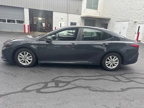 Used 2025 Toyota Camry LE FWD image 8