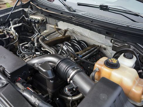 Used 2013 Ford F150 FX4 w/ Luxury Equipment Group image 10