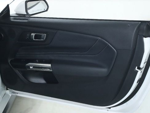 Used 2024 Ford Mustang Premium image 20