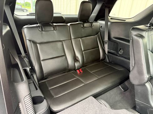 Used 2022 Ford Explorer ST w/ Equipment Group 401A AWD/4WD image 40