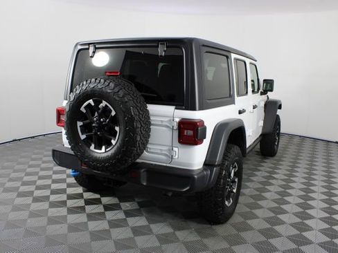 Used 2025 Jeep Wrangler Unlimited Rubicon 4xe AWD/4WD image 23