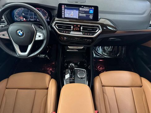 Used 2024 BMW X3 sDrive30i w/ Convenience Package RWD image 17