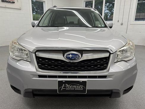 Used 2014 Subaru Forester 2.5i Premium w/ Popular Package #2 AWD/4WD image 2