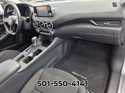 Used 2025 Nissan Sentra S FWD image 17