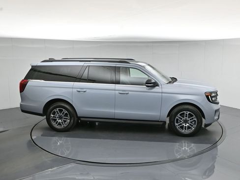Used 2025 Ford Expedition Max Active RWD image 57