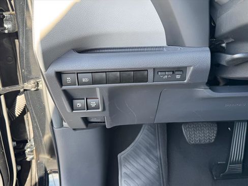 Used 2024 Toyota Sienna XLE image 24