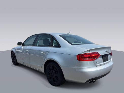 Used 2009 Audi A4 2.0T Premium FWD image 5