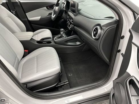 Used 2022 Hyundai Kona SEL AWD/4WD image 23
