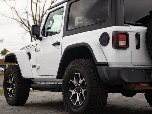 Used 2021 Jeep Wrangler Rubicon AWD/4WD image 11