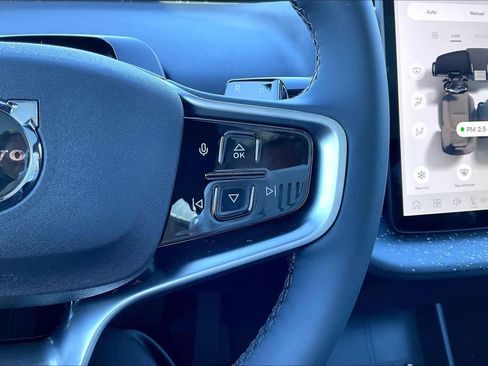 New 2025 Volvo EX30 Ultra w/ Protection Package Premier image 18