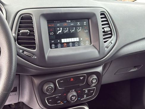Used 2021 Jeep Compass Sport FWD image 23
