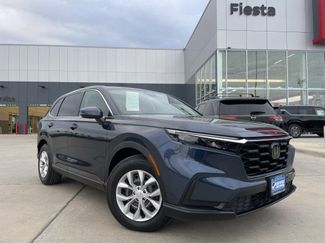 Used 2025 Honda CR-V LX video 1