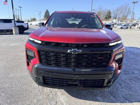 New 2026 Chevrolet Traverse RS image 2