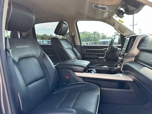 Used 2021 RAM 1500 Laramie AWD/4WD image 23