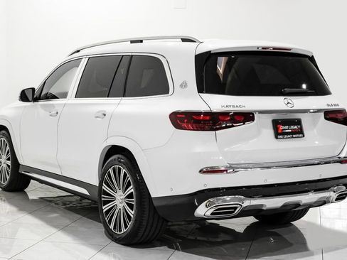 Used 2026 Mercedes-Benz Maybach GLS 600 4MATIC image 11