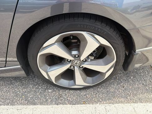 Used 2020 Honda Accord Touring image 23