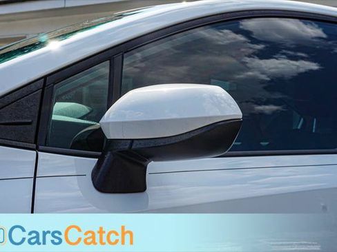 Used 2020 Toyota Corolla LE FWD image 17