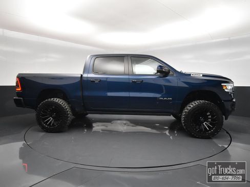 Used 2024 RAM 1500 Laramie AWD/4WD image 51
