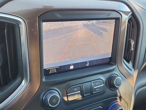 Used 2019 Chevrolet Silverado 1500 High Country image 29