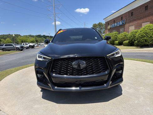 Used 2023 INFINITI QX50 Sport FWD image 2