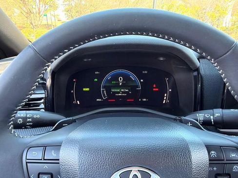 Used 2025 Toyota Camry SE w/ Multimedia Upgrade Package image 6